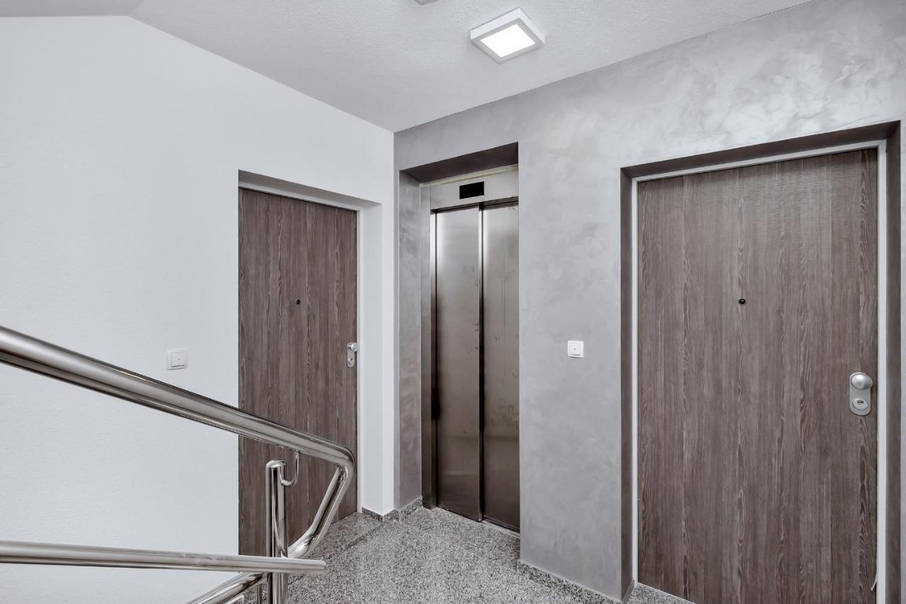 Luxury Apartment Macola Free Beach Parking Makarska Eksteriør bilde