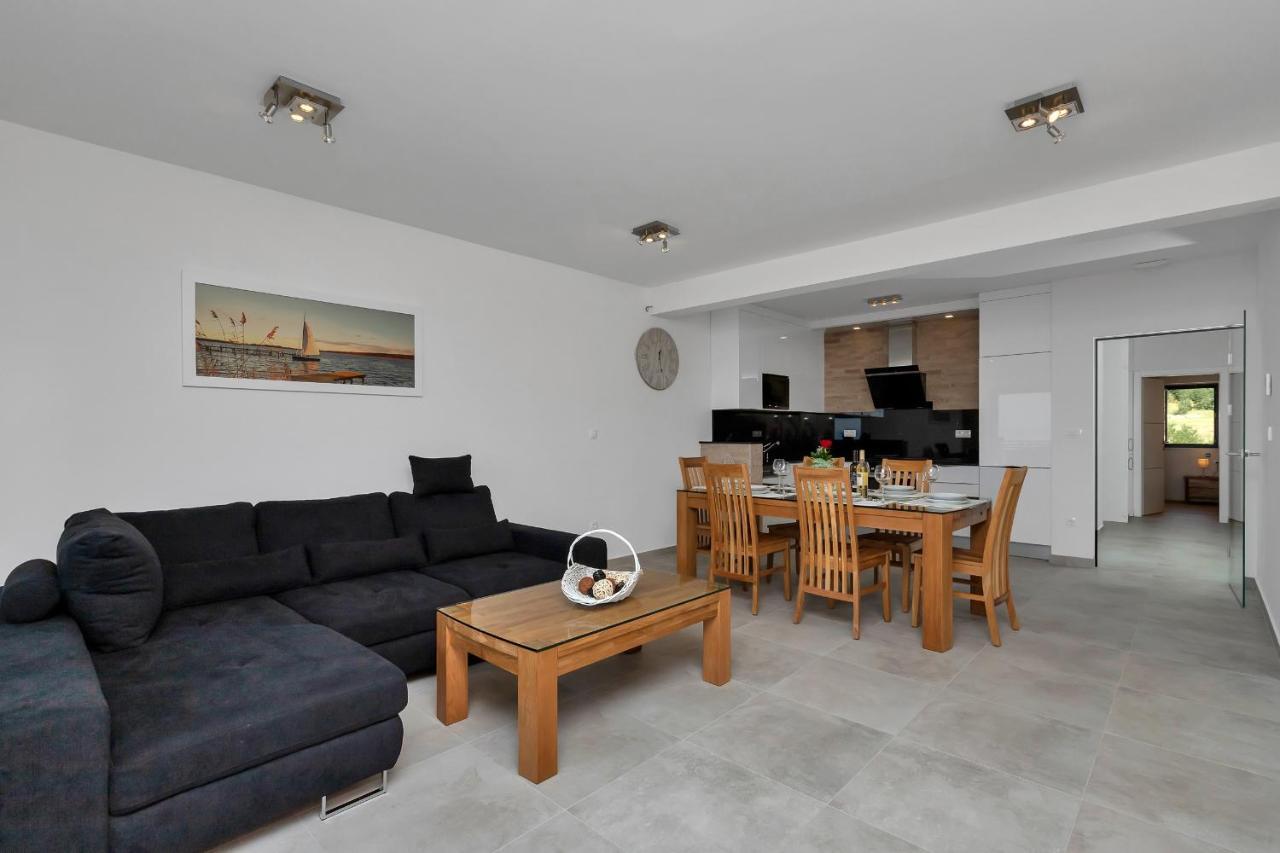 Luxury Apartment Macola Free Beach Parking Makarska Eksteriør bilde